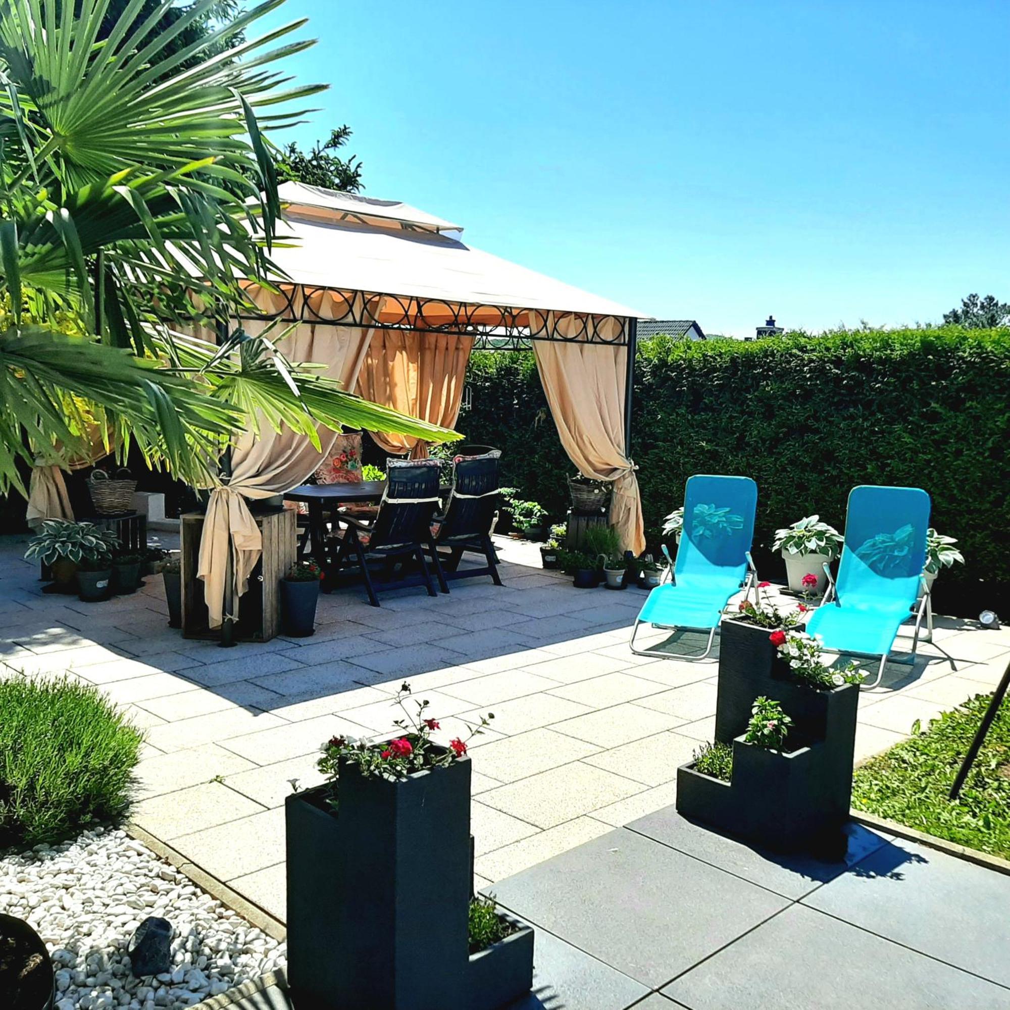 Design Maisonette - 24H Self-Check-In - Bis 7 Pers - In Direkter Weihernaehe - Parkplatz - Wifi - Balkon -Terrasse - Radwege Schiffweiler Exterior photo